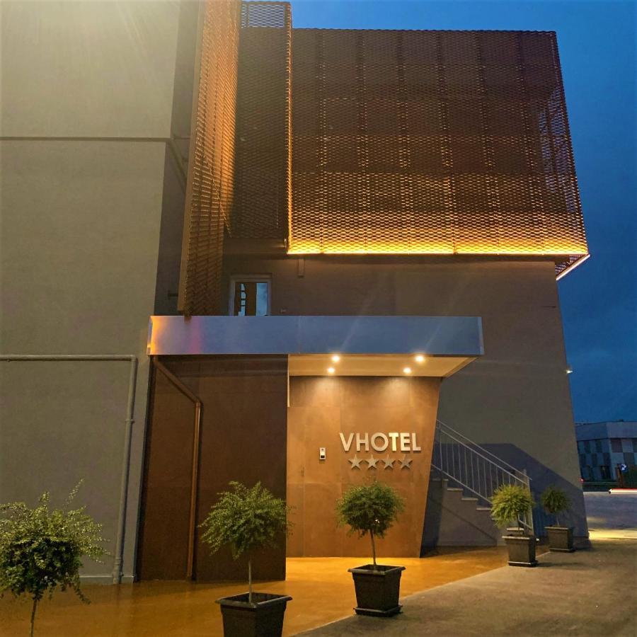 V Hotel อังโกนา ภายนอก รูปภาพ